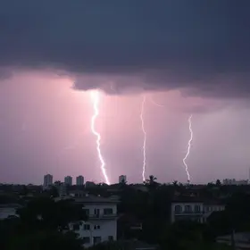 trovões e raios em Parnaíba